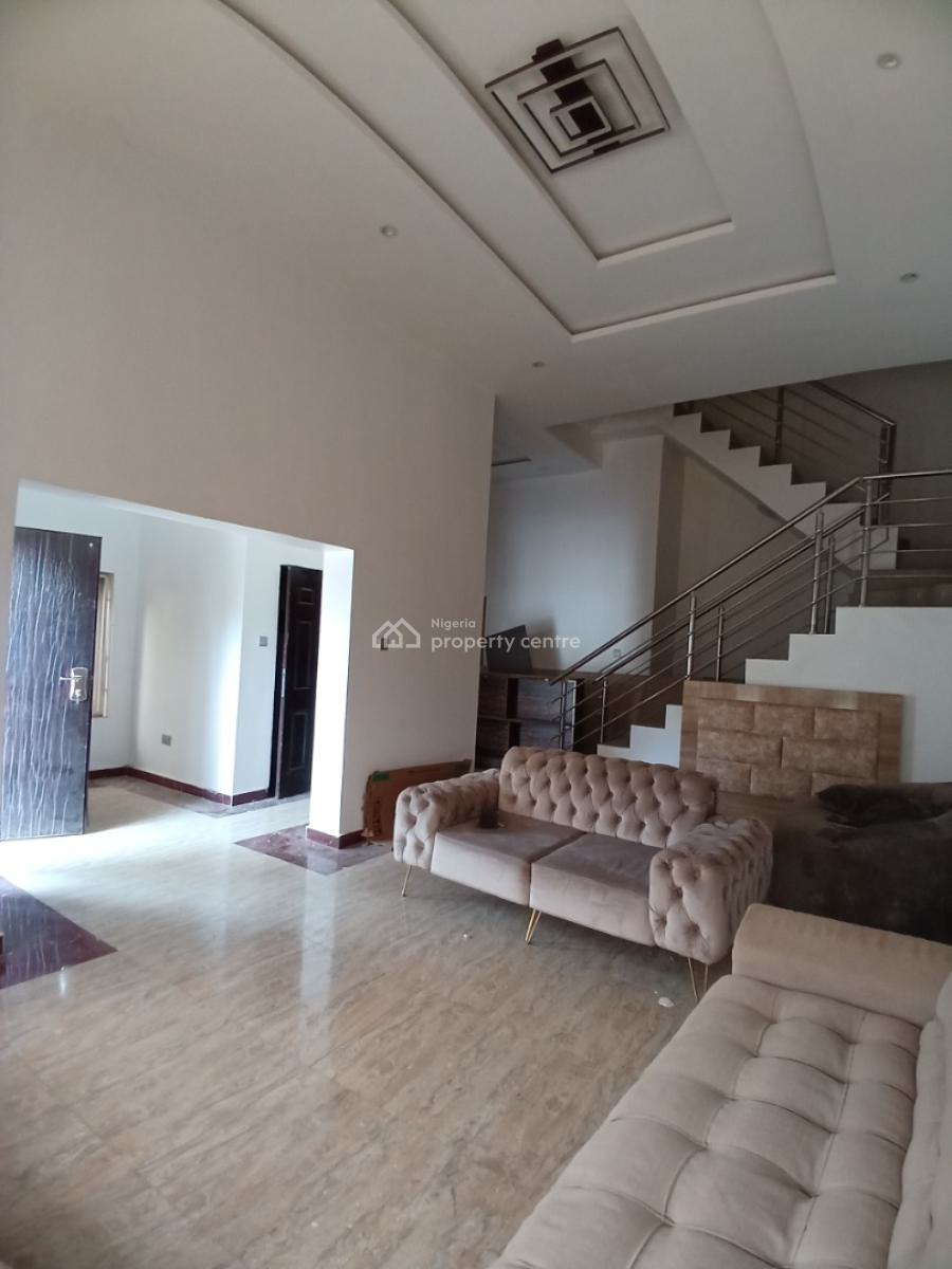 a Newly Built 5 Bedroom Terrace Duplex with 1 Room Bq, Diplomatic Zone, Guzape District, Abuja, Terraced Duplex for Rent