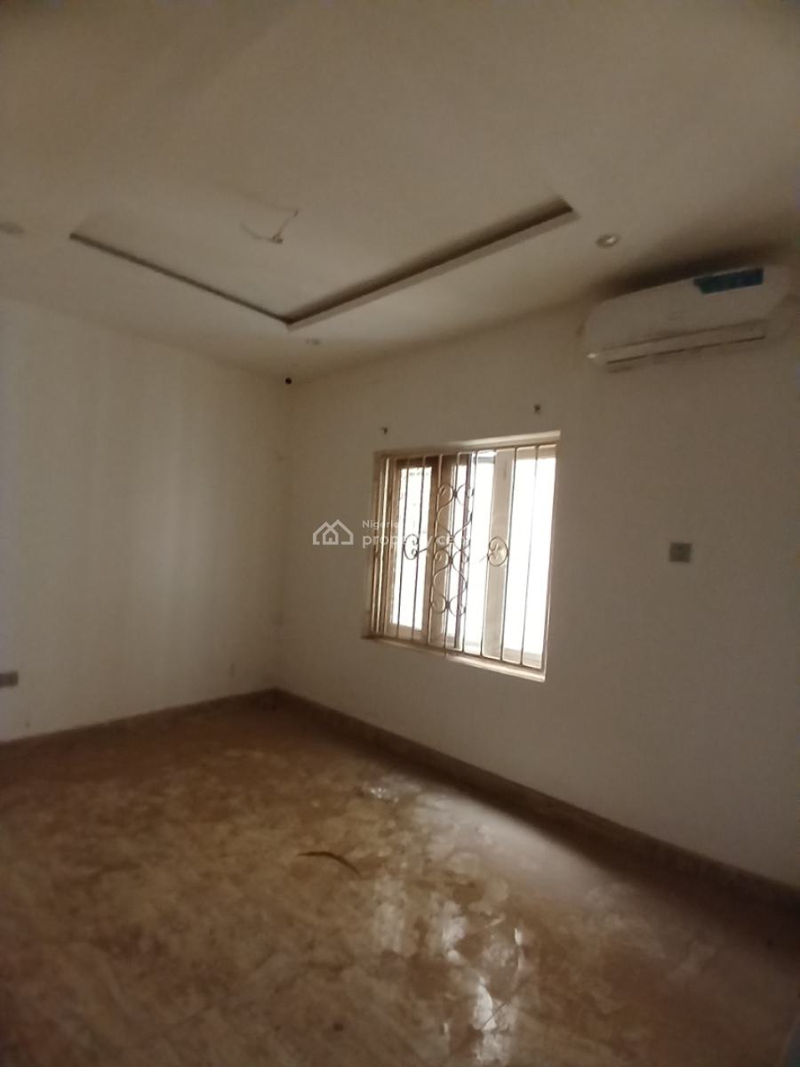 a Newly Built 5 Bedroom Terrace Duplex with 1 Room Bq, Diplomatic Zone, Guzape District, Abuja, Terraced Duplex for Rent