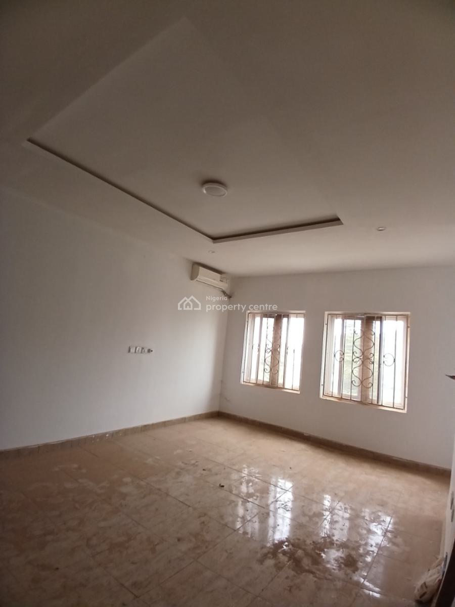a Newly Built 5 Bedroom Terrace Duplex with 1 Room Bq, Diplomatic Zone, Guzape District, Abuja, Terraced Duplex for Rent