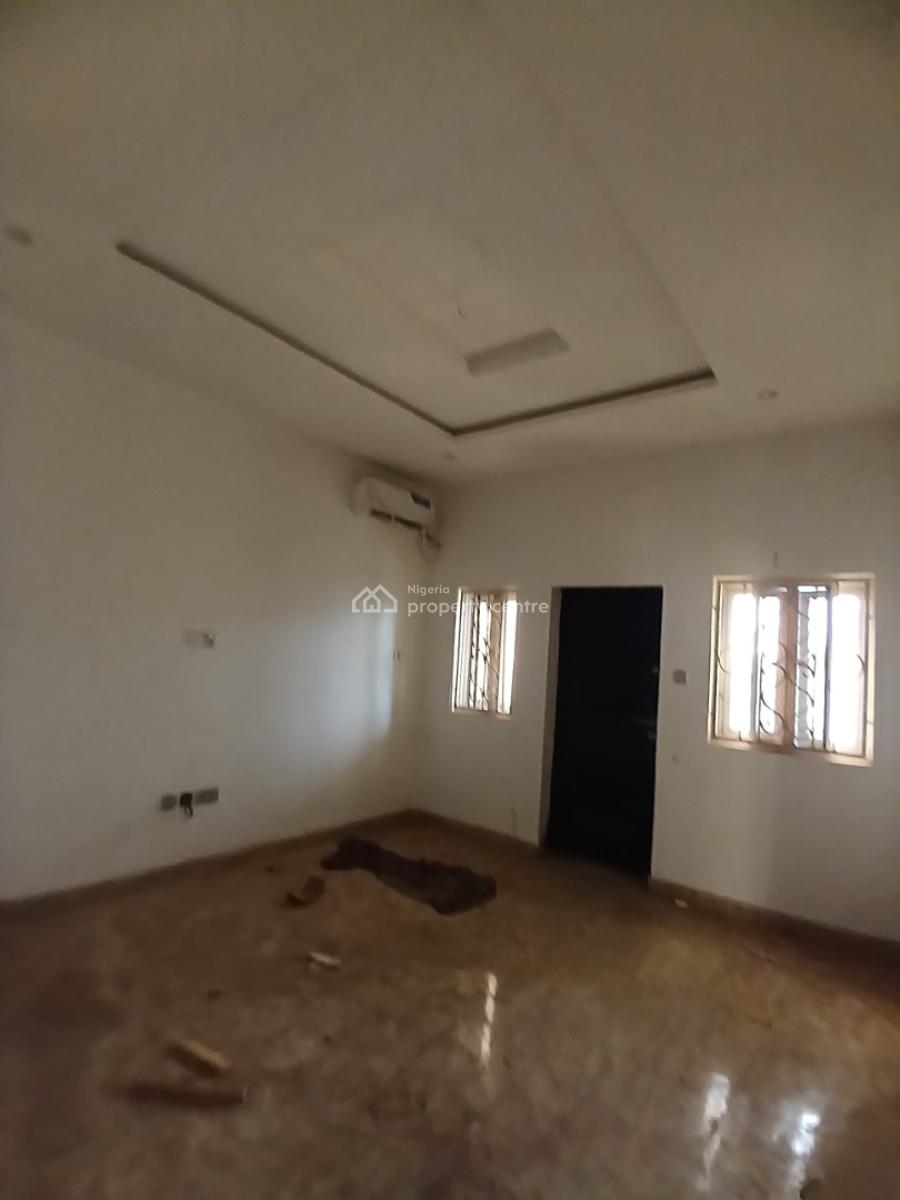 a Newly Built 5 Bedroom Terrace Duplex with 1 Room Bq, Diplomatic Zone, Guzape District, Abuja, Terraced Duplex for Rent