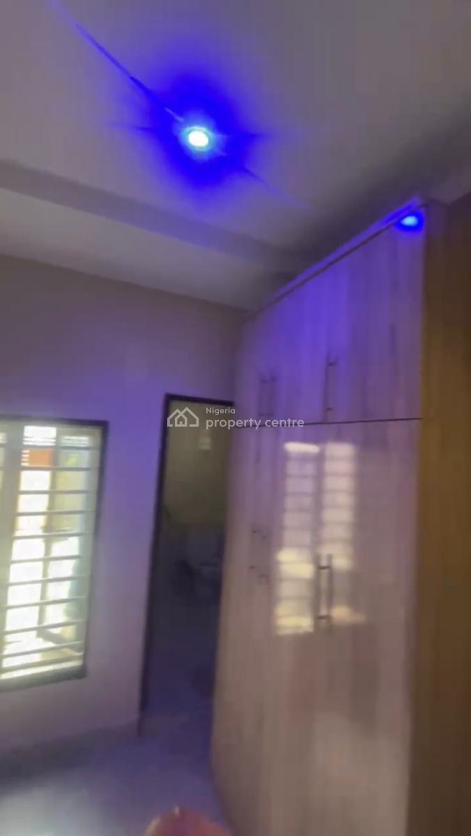 Well Finished Two Bedroom Flat, Gwarinpa, Abuja, Flat / Apartment for Rent