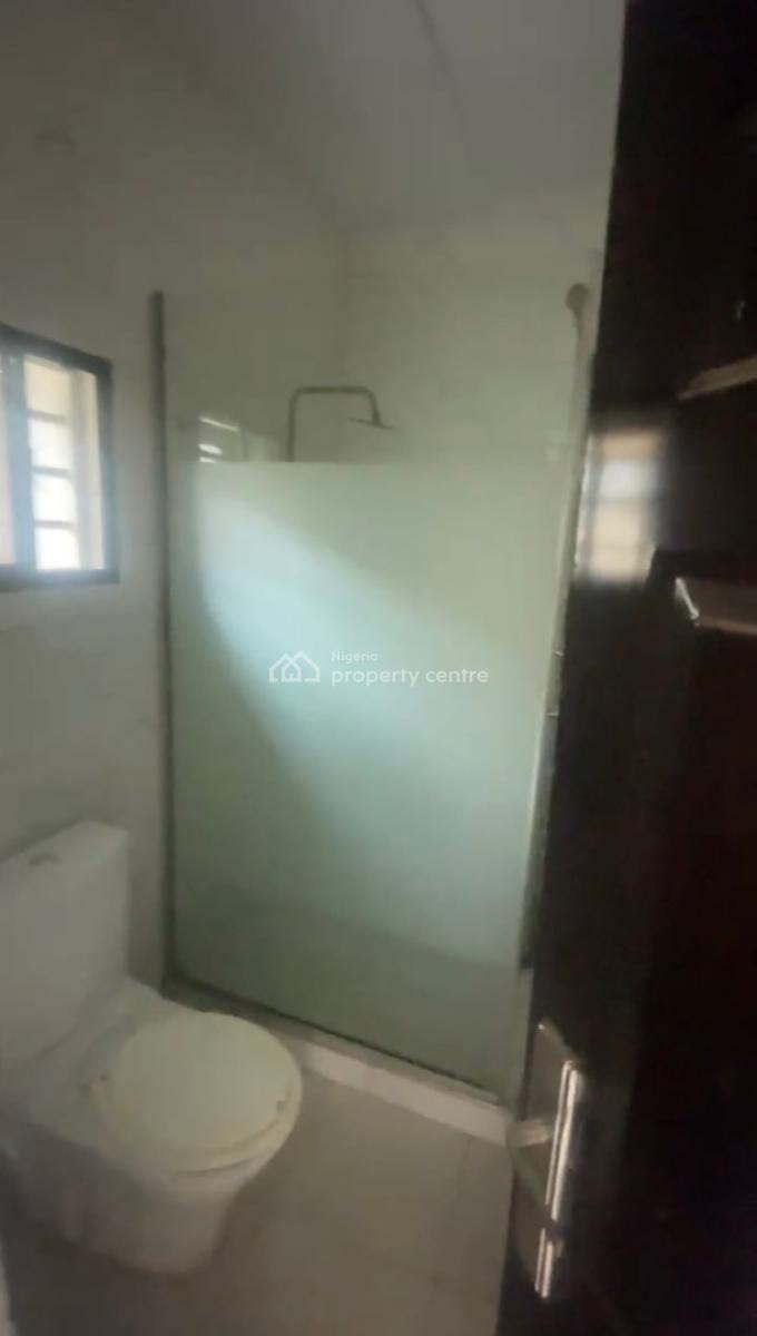 Well Finished Two Bedroom Flat, Gwarinpa, Abuja, Flat / Apartment for Rent