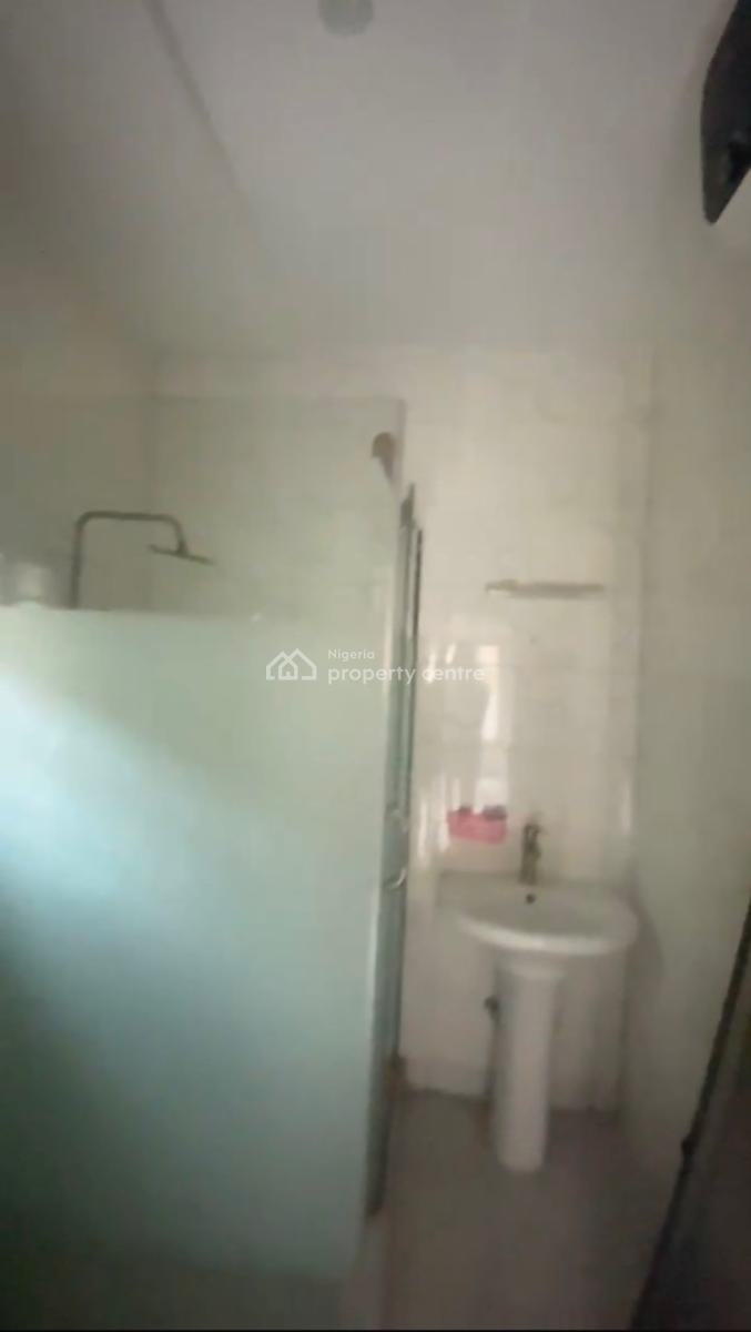 Well Finished Two Bedroom Flat, Gwarinpa, Abuja, Flat / Apartment for Rent