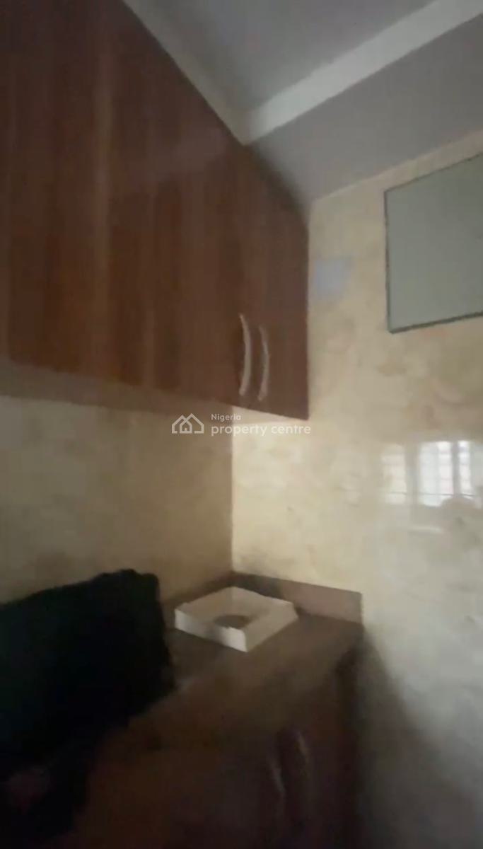 Well Finished Two Bedroom Flat, Gwarinpa, Abuja, Flat / Apartment for Rent