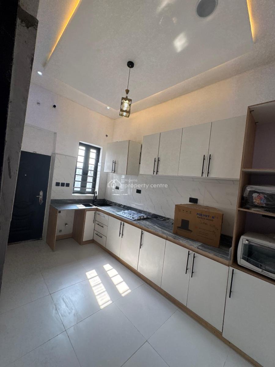 Luxury Spacious 3 Bedroom Duplex with Bq, Ajah, Lagos, Terraced Duplex for Rent