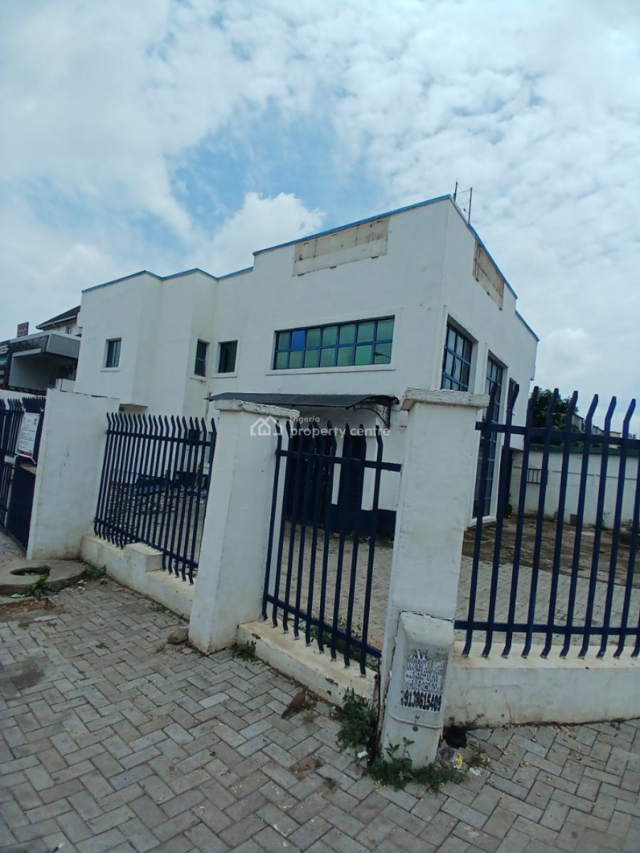 Well Built 5 Bedroom Fully Detached Duplex with 1 Room Bq, Diplomatic Zone, Wuse 2, Abuja, Detached Duplex for Sale