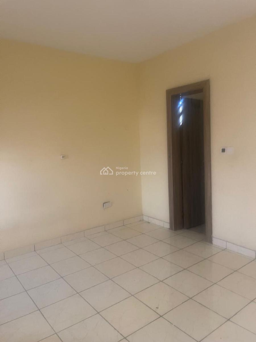 2 Bedroom Apartment, Ocean Breeze Estate, Ologolo, Lekki, Lagos, Flat / Apartment for Rent