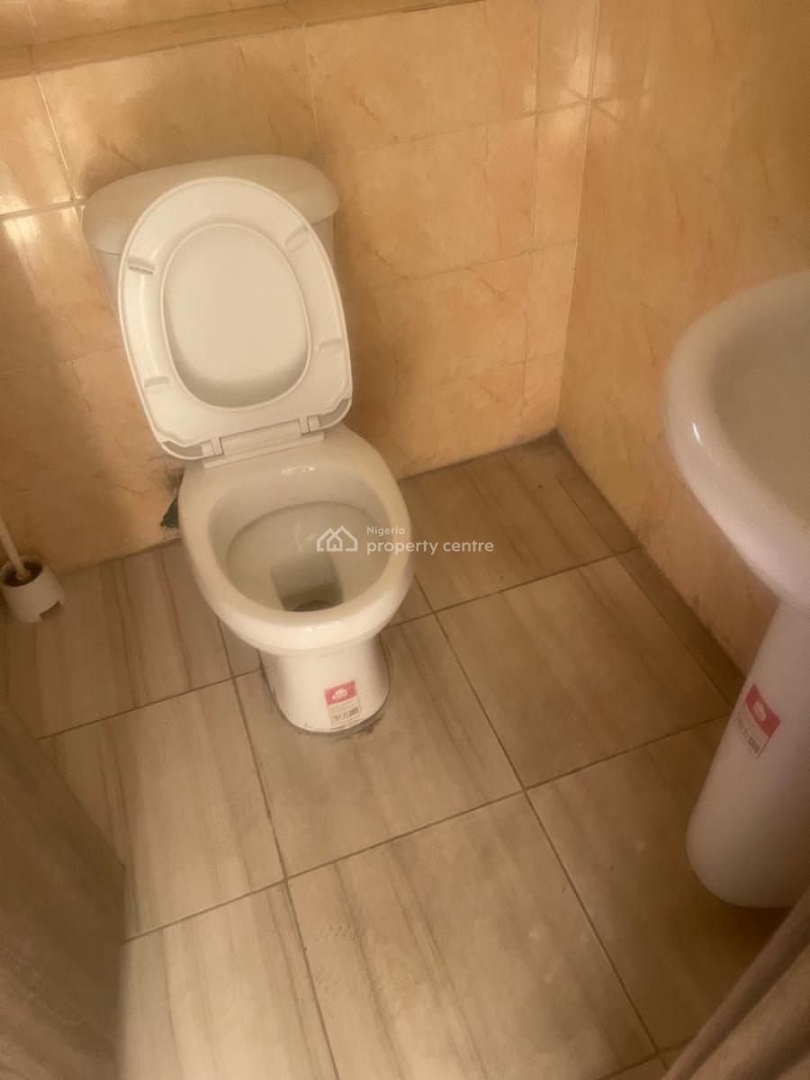 2 Bedroom Apartment, Ocean Breeze Estate, Ologolo, Lekki, Lagos, Flat / Apartment for Rent
