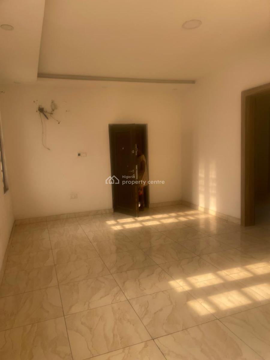 2 Bedroom Apartment, Ocean Breeze Estate, Ologolo, Lekki, Lagos, Flat / Apartment for Rent