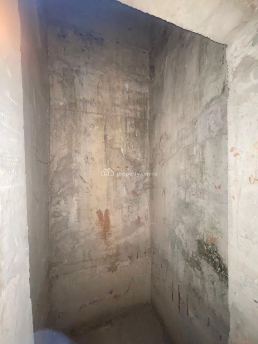 Luxury 3 Bedroom Penthouse, Yaba, Lagos, Flat / Apartment for Sale