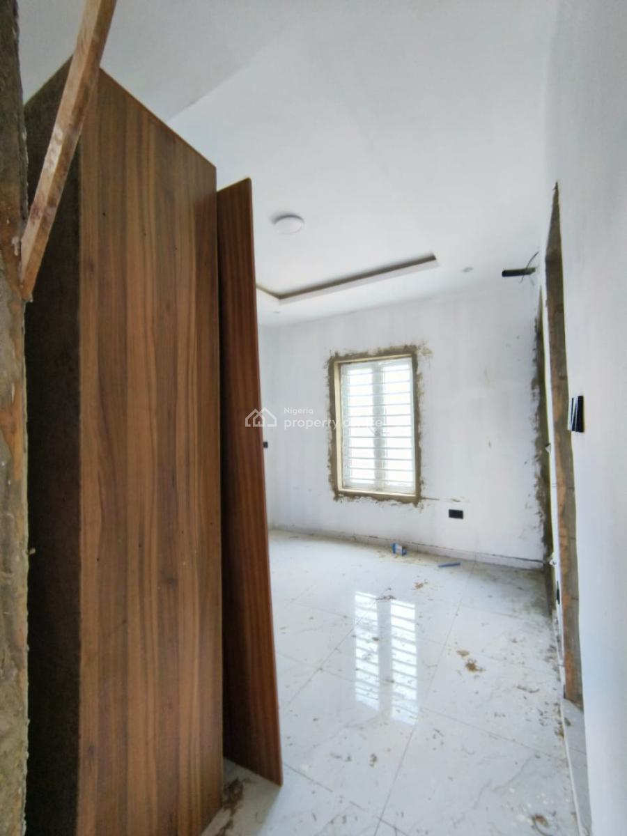 Brand New Luxury and Spacious Studio Apartment, By Enyo Filling Station, Ikate, Lekki, Lagos, Block of Flats for Sale