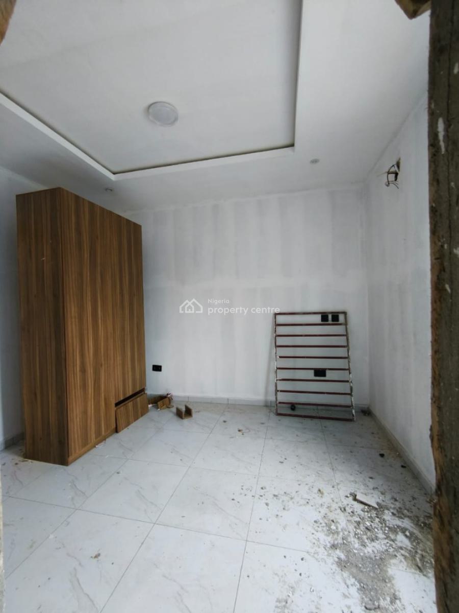 Brand New Luxury and Spacious Studio Apartment, By Enyo Filling Station, Ikate, Lekki, Lagos, Block of Flats for Sale