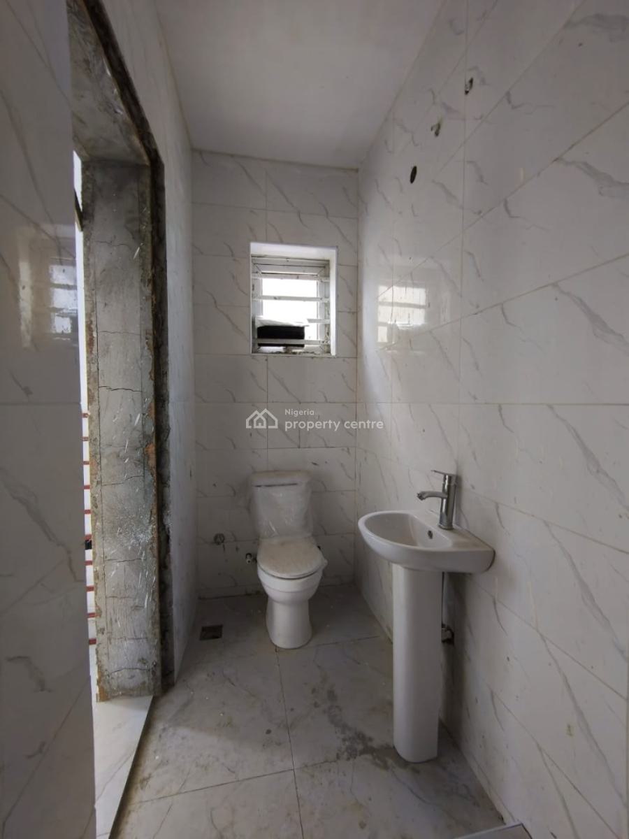 Brand New Luxury and Spacious Studio Apartment, By Enyo Filling Station, Ikate, Lekki, Lagos, Block of Flats for Sale