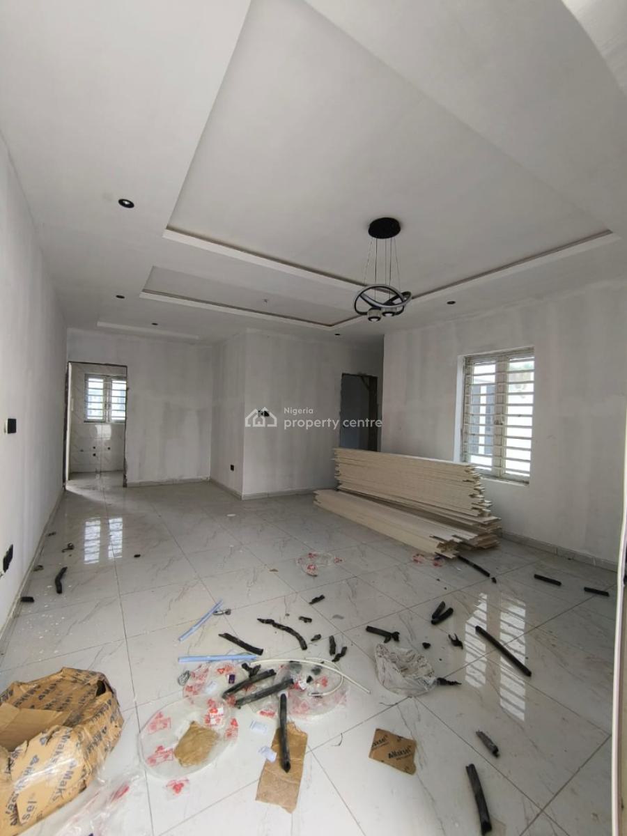 Brand New Luxury and Spacious Studio Apartment, By Enyo Filling Station, Ikate, Lekki, Lagos, Block of Flats for Sale
