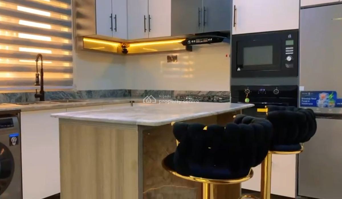 Short Stay Serviced Apartment, Lekki Scheme 2 Abraham Adesanya, Ajah, Lagos, Flat / Apartment Short Let