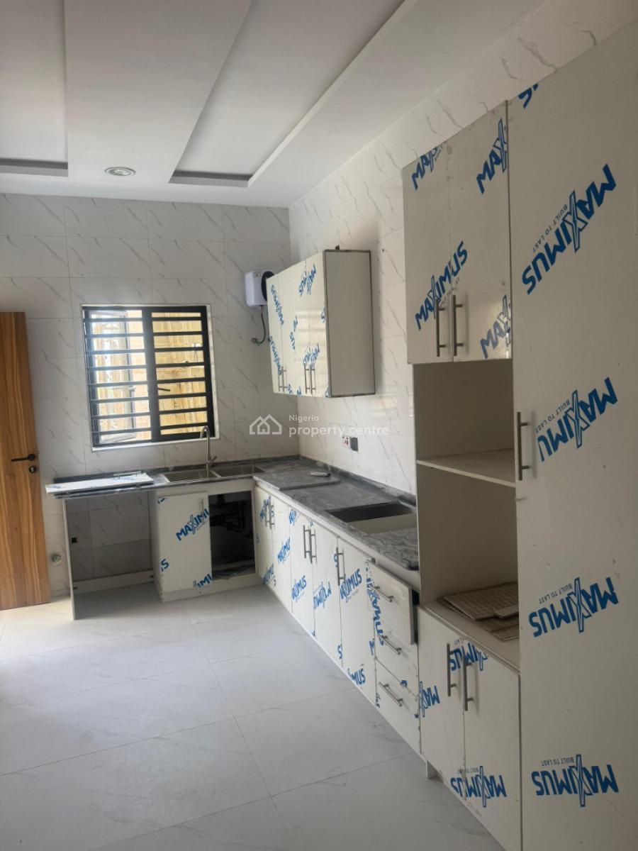 Luxury 2 Bedroom Apartment with Excellent Facilities, Ajah, Lagos, Flat / Apartment for Rent