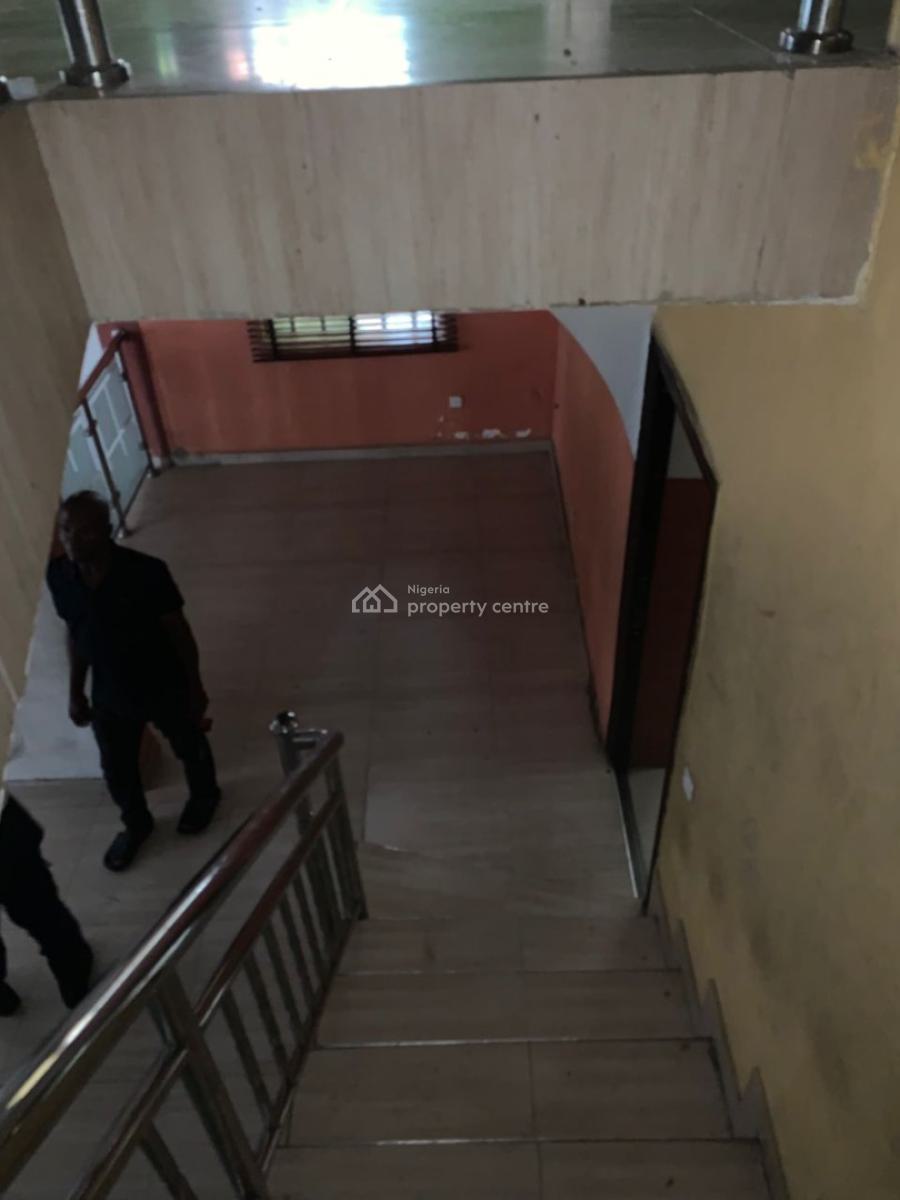 Executive 5 Bedroom Duplex with Bq, Omole Phase 2, Ikeja, Lagos, House for Rent