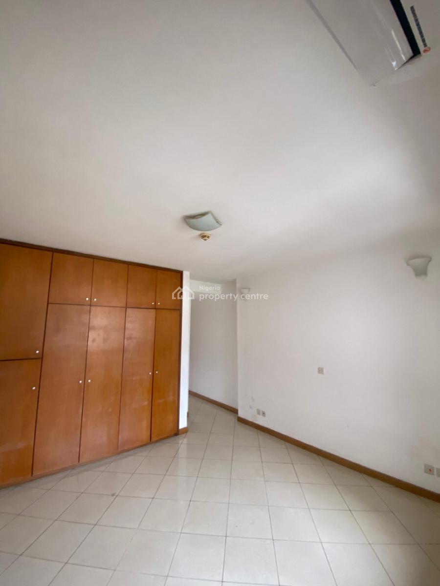 Beautiful 3 Bedroom Flat with Gym and Swimming Pool, Victoria Island (vi), Lagos, Flat / Apartment for Rent