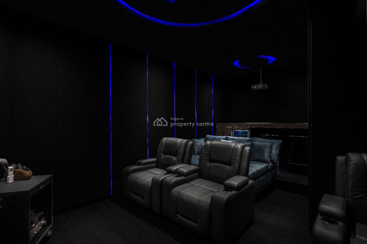 Luxury 3 Bedroon + Private Cinema Apartment, Banana Island Road, Banana Island, Ikoyi, Lagos, Flat / Apartment Short Let