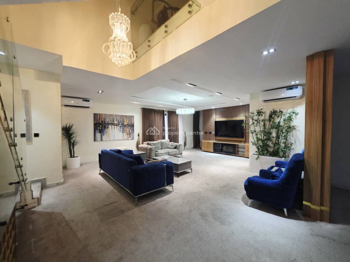 Fully Furnished 4bedroom Penthouse with a Bq, Lekki Phase1 Right Side, Lekki Phase 1, Lekki, Lagos, Flat / Apartment for Rent