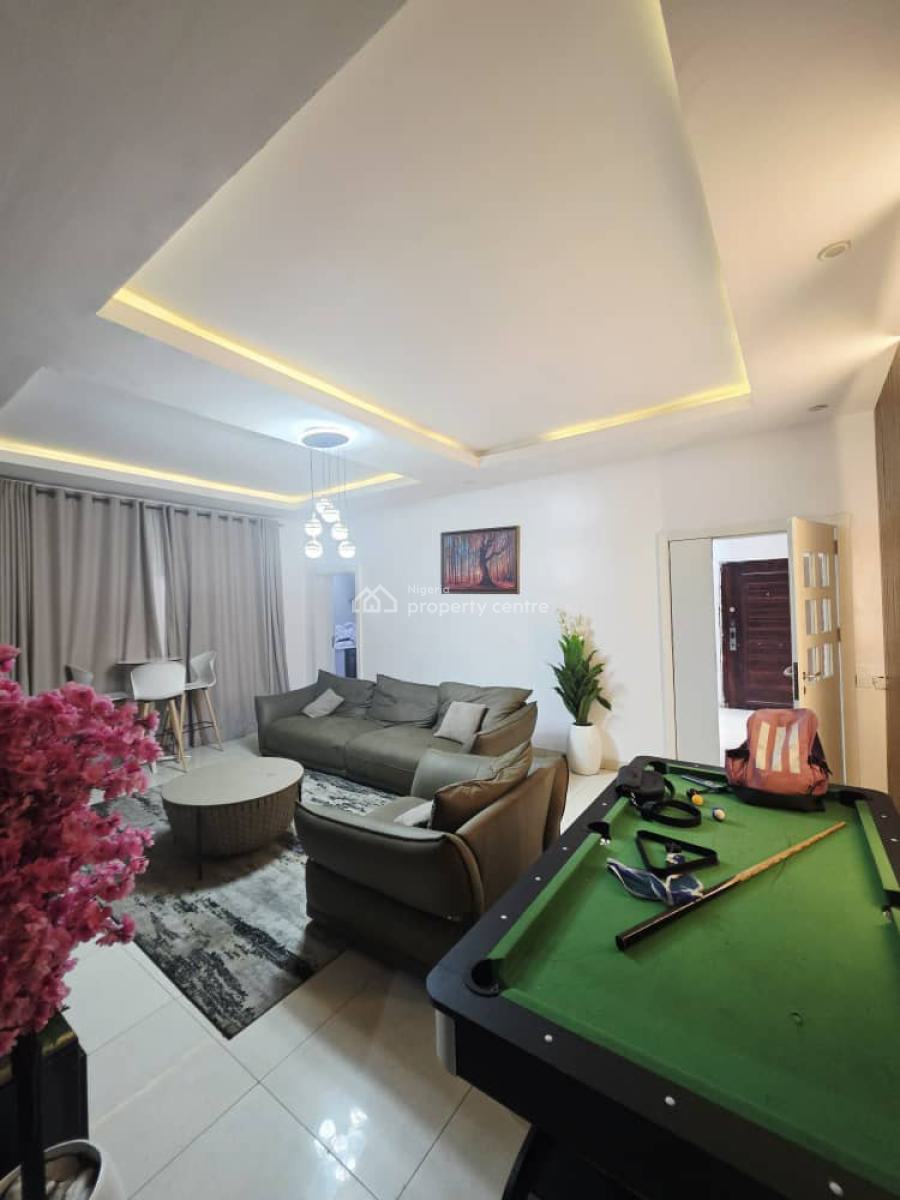 Fully Furnished 4bedroom Penthouse with a Bq, Lekki Phase1 Right Side, Lekki Phase 1, Lekki, Lagos, Flat / Apartment for Rent