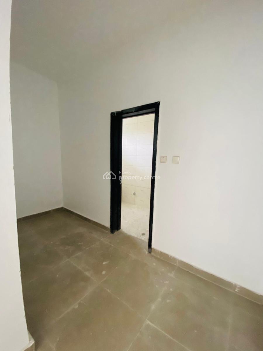 3 Bedroom Apartment, Ogombo, Ajah, Lagos, Flat / Apartment for Sale