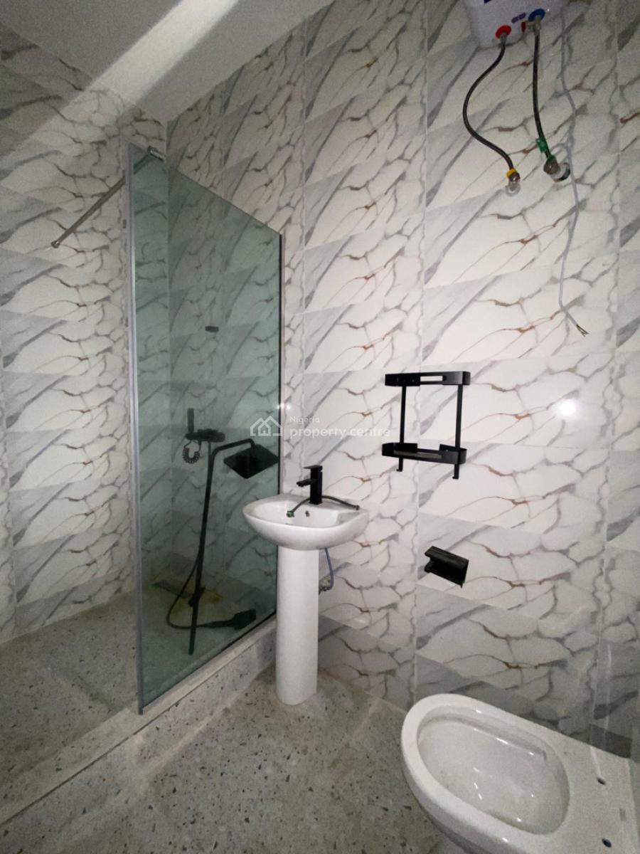 2 Bedroom Apartment with Gym, Ogombo, Ajah, Lagos, Flat / Apartment for Sale
