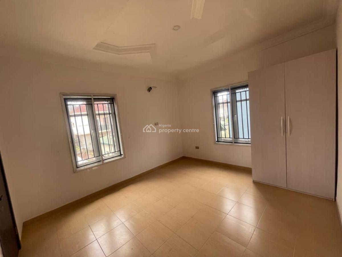 Well Built 5 Bedroom Fully Detached Duplex in a Secured and Call-in Estate, Agungi, Lekki, Lagos, Detached Duplex for Sale