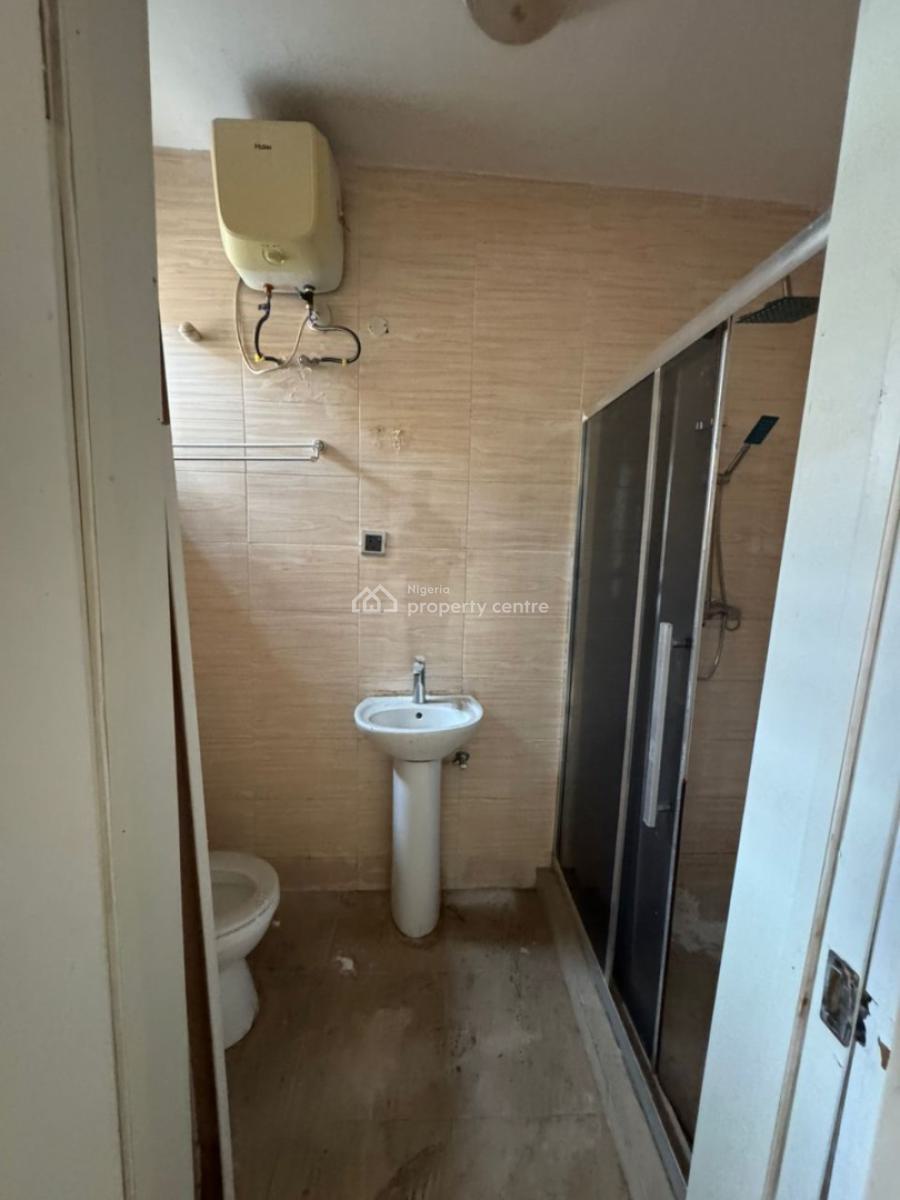 Distress Luxury Sweet 3 Bedroom Terrace Duplex Orchid, Orchid, Lekki, Lagos, Terraced Duplex for Sale