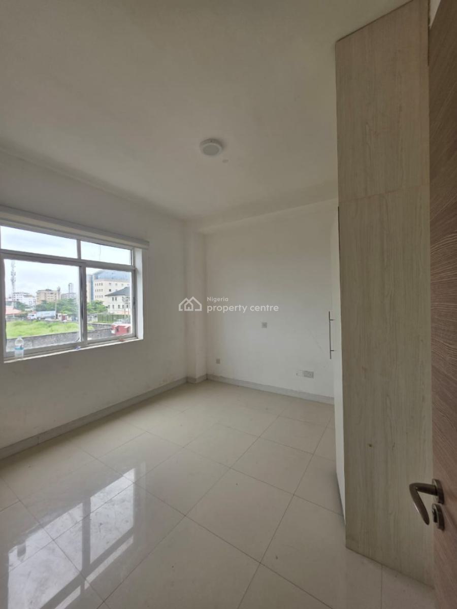 Specious 2bedroom Flat, Didiolu Estate Oniru, Oniru, Victoria Island (vi), Lagos, Flat / Apartment for Rent