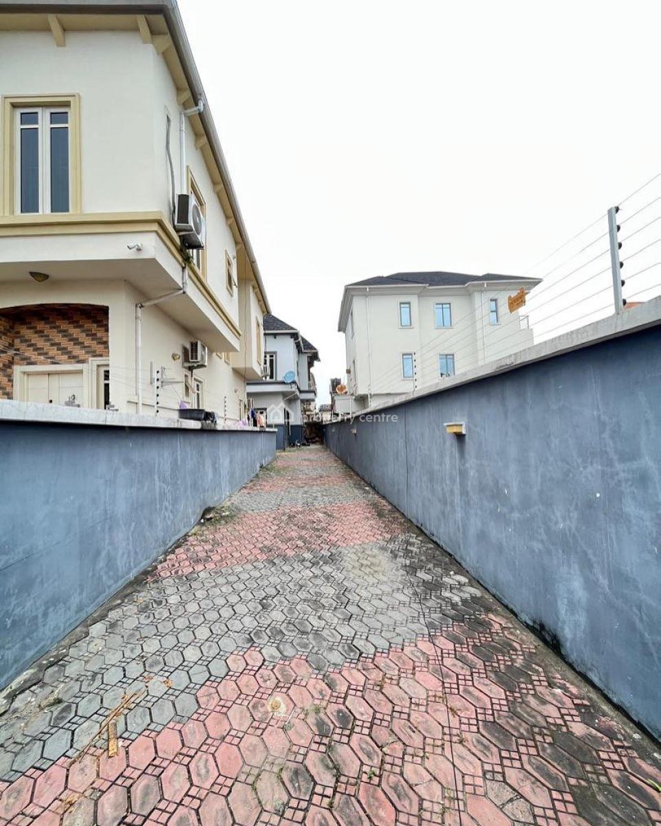 Stunning 5 Bedroom Detached Duplex with Bq, Chevron, Lekki, Lagos, Detached Duplex for Sale