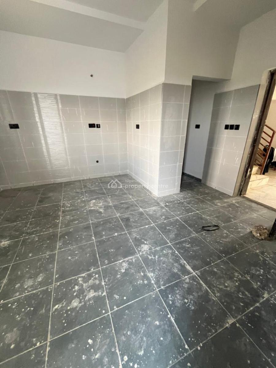 4 Bedroom Terrace with Bq, Gaduwa, Abuja, Terraced Duplex for Sale