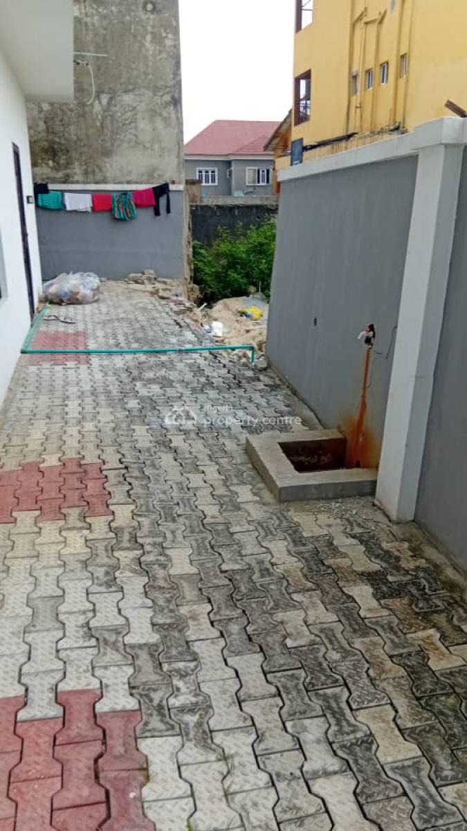 2 Bedroom Bungalow, Abraham Adesanya Estate, Ajah, Lagos, Semi-detached Bungalow for Sale