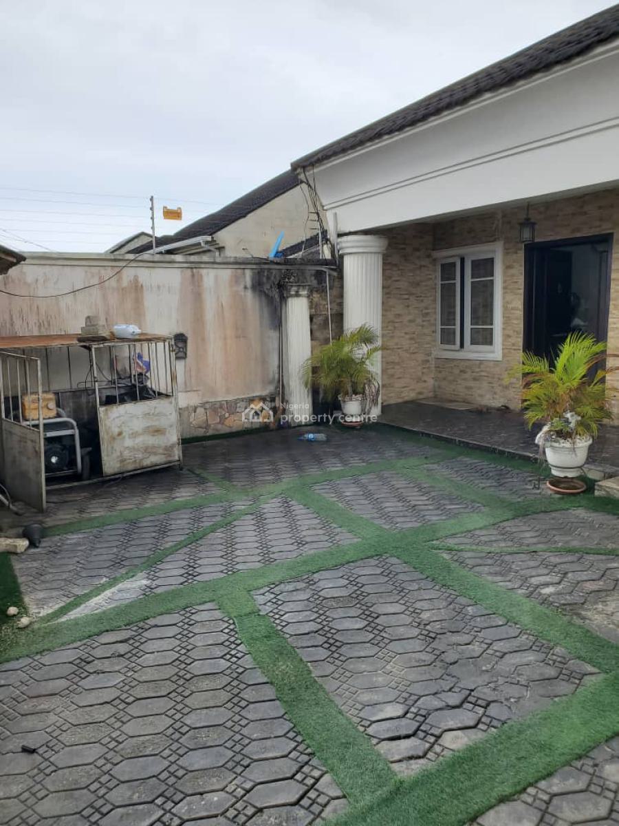 2 Bedroom Bungalow, Abraham Adesanya Estate, Ajah, Lagos, Semi-detached Bungalow for Sale