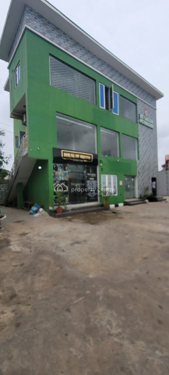 an Office Space Measuring 90sqm( Mini Mart), Orimolade College Road,ogba, Ogba, Ikeja, Lagos, Office Space for Rent