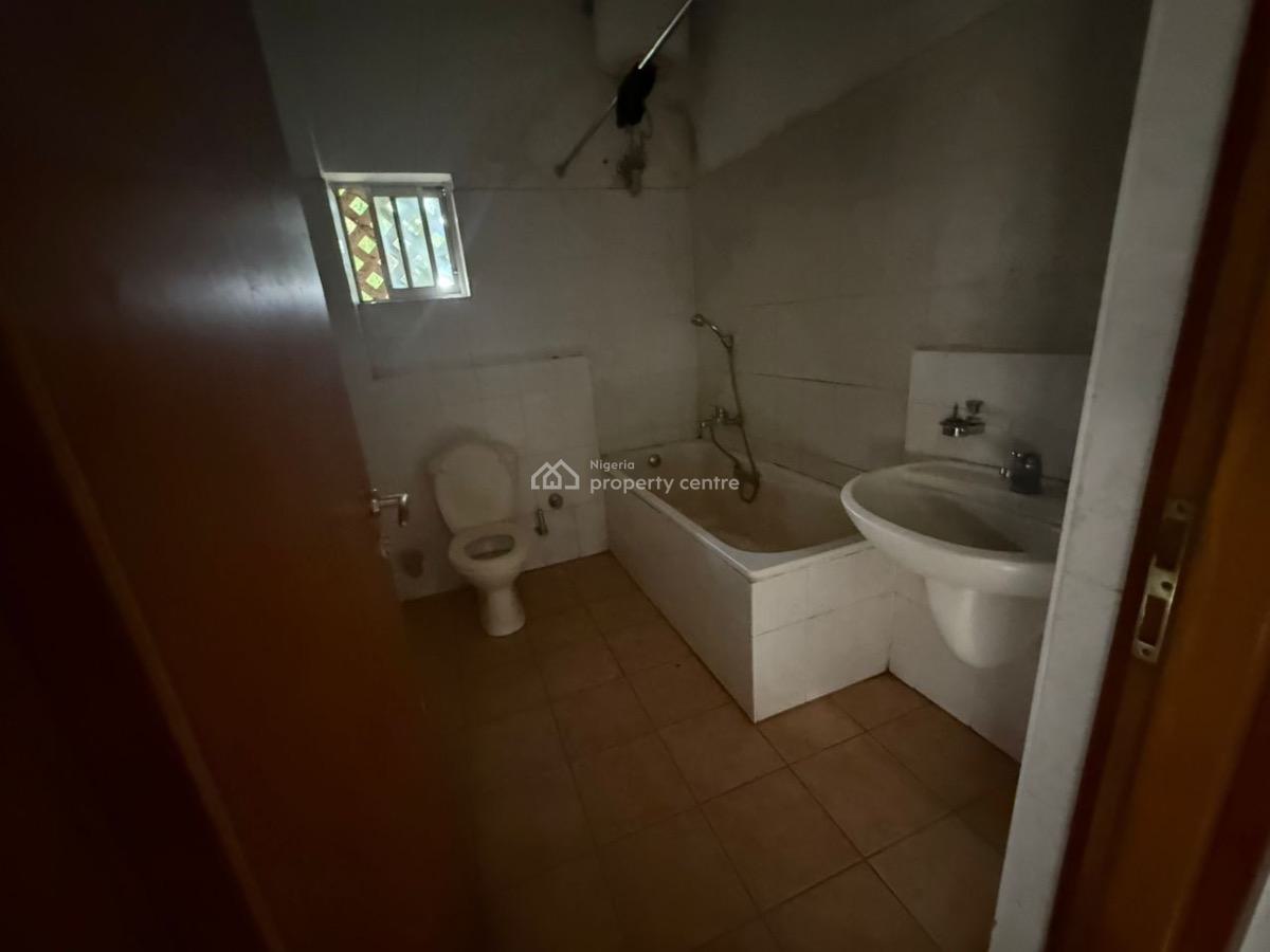 6 Bedroom Detached with Bq, Jabi, Abuja, House for Rent