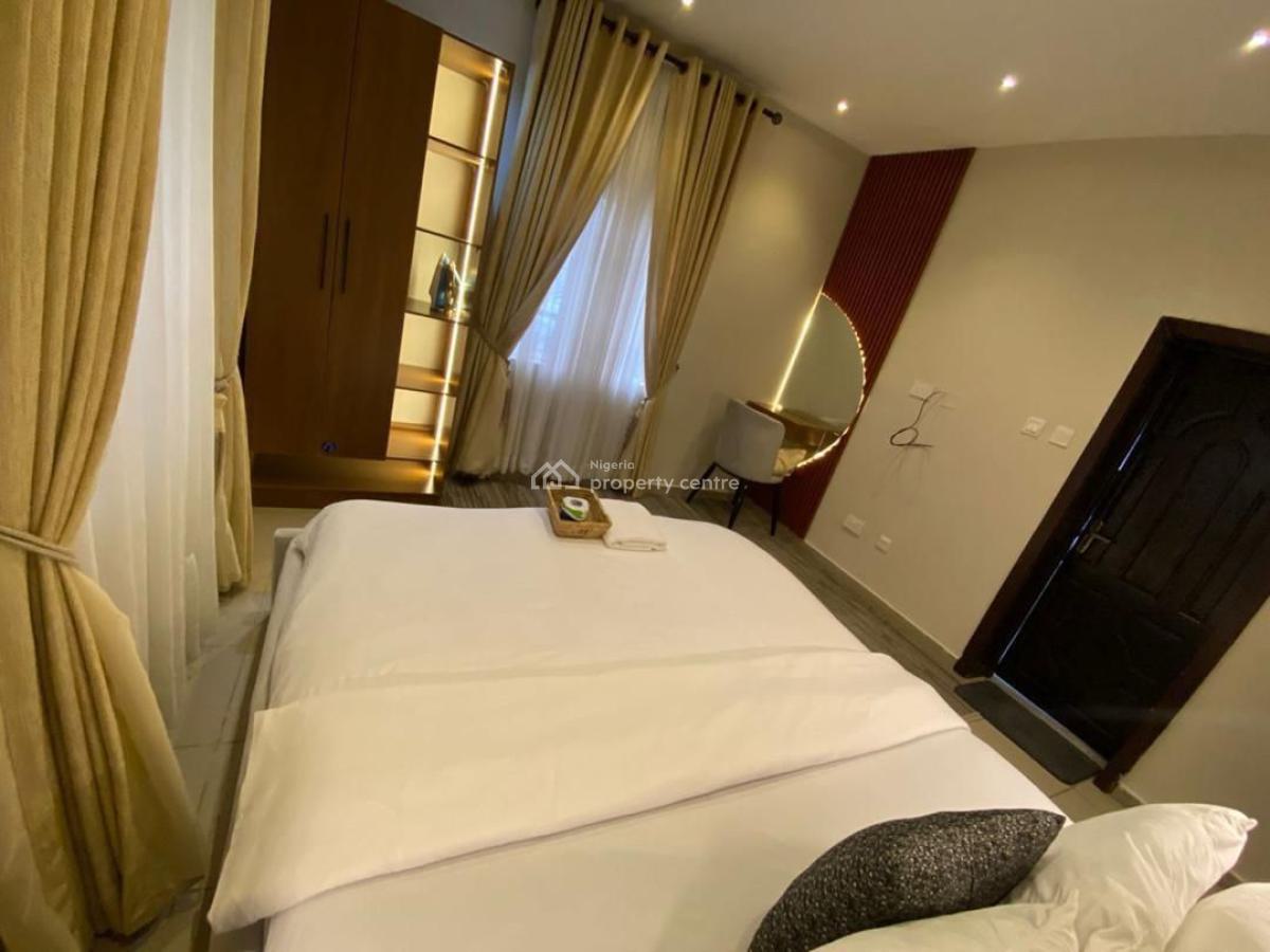 Fully Furnished One Bedroom Apartment with Luxury Finishes, Off Admiralty Way, Lekki Phase 1, Lekki, Lagos, Mini Flat (room and Parlour) for Rent