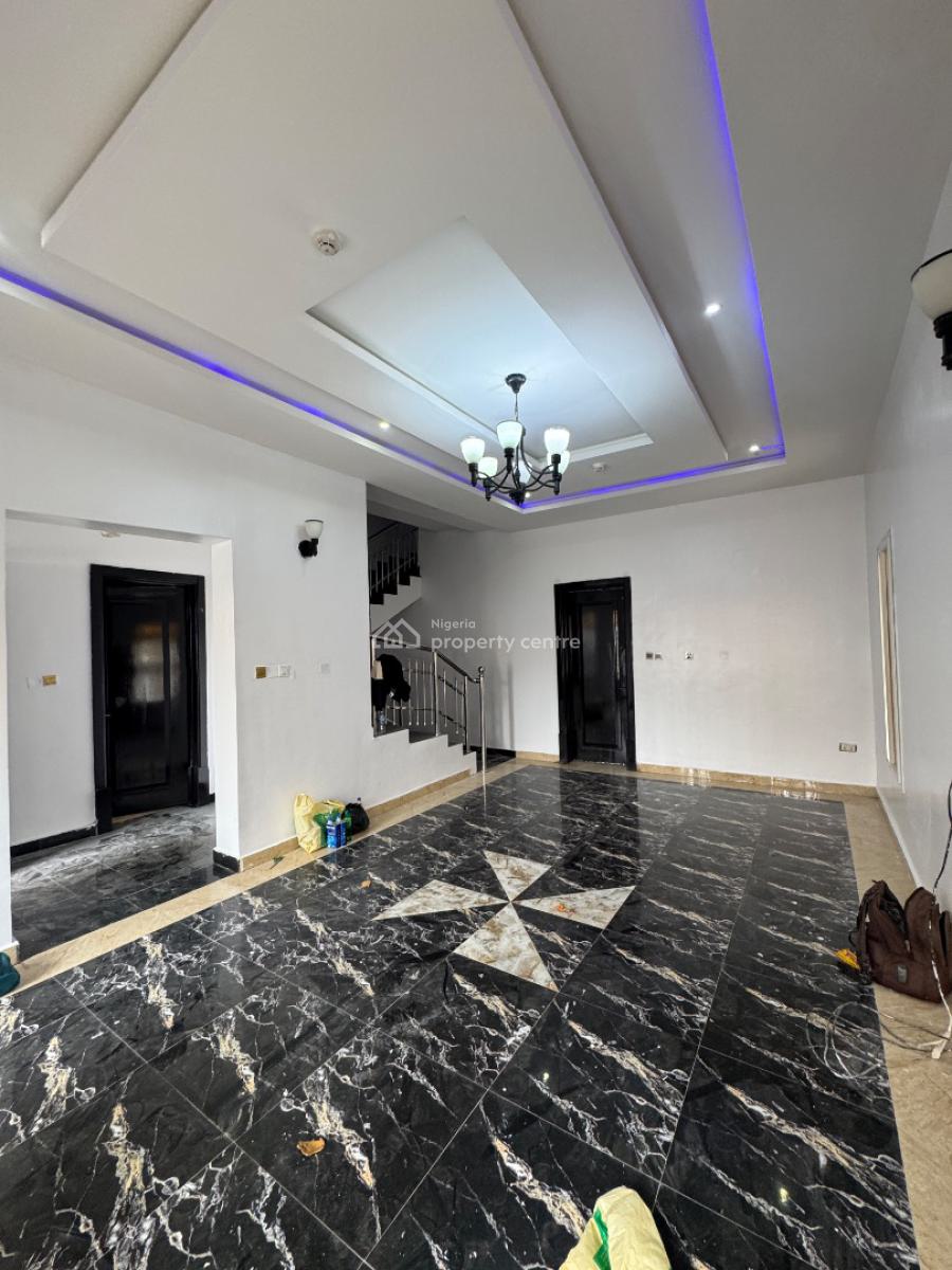 Well Maintained 3bedroom Terrace Duplex with Ba, Lekki Right, Lekki Phase 1, Lekki, Lagos, Terraced Duplex for Rent