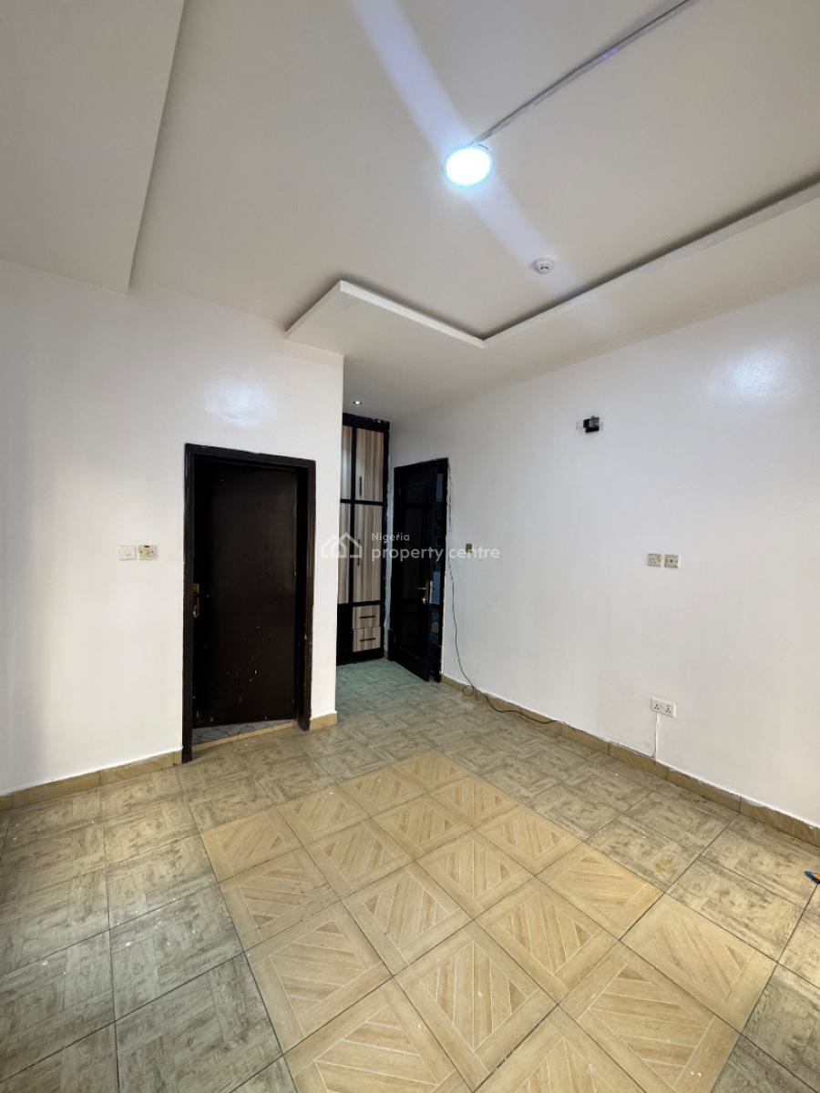 Well Maintained 3bedroom Terrace Duplex with Ba, Lekki Right, Lekki Phase 1, Lekki, Lagos, Terraced Duplex for Rent