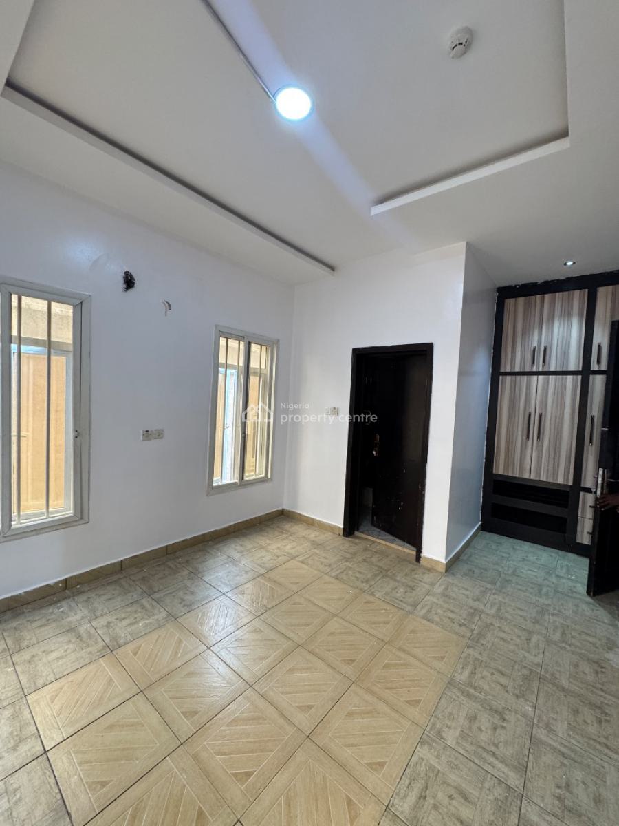 Well Maintained 3bedroom Terrace Duplex with Ba, Lekki Right, Lekki Phase 1, Lekki, Lagos, Terraced Duplex for Rent