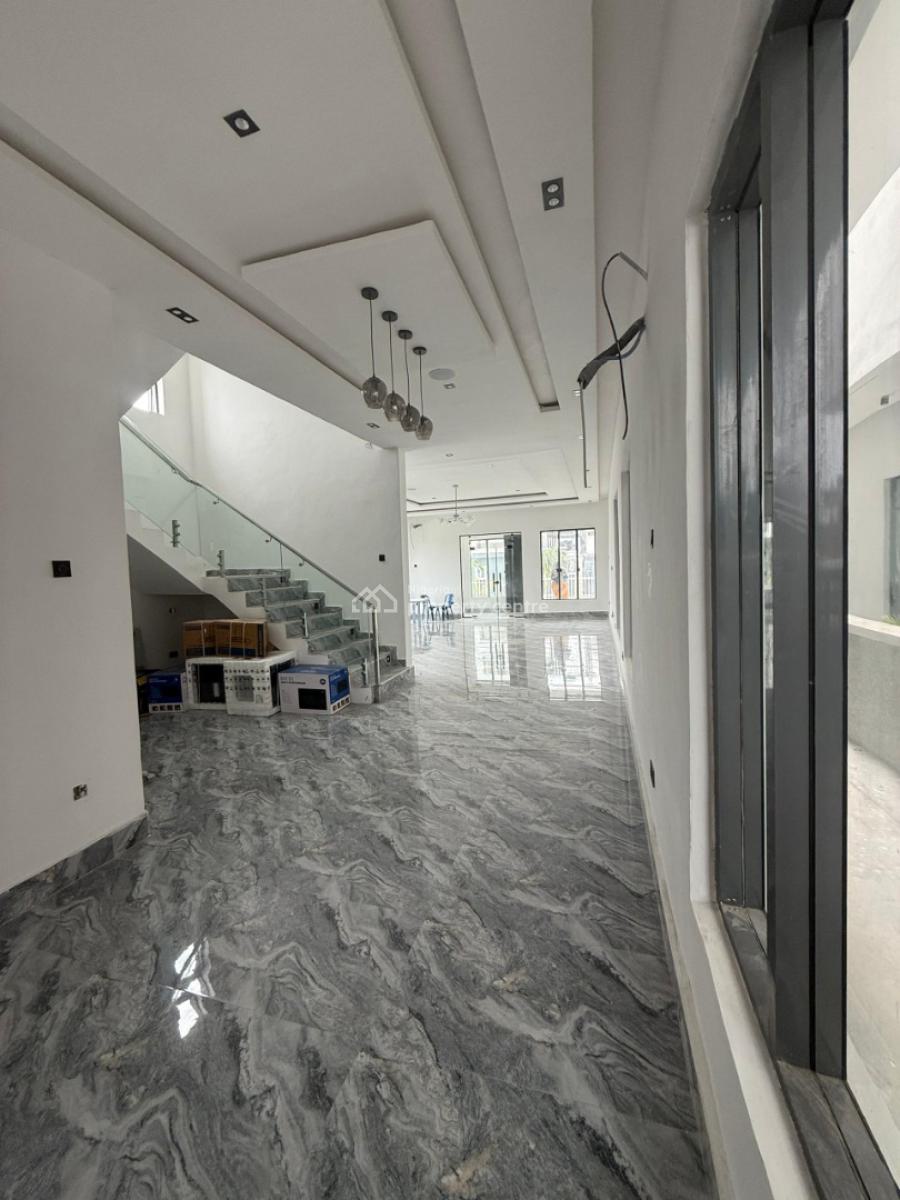 5 Bedroom, Osapa, Lekki, Lagos, Flat / Apartment for Sale