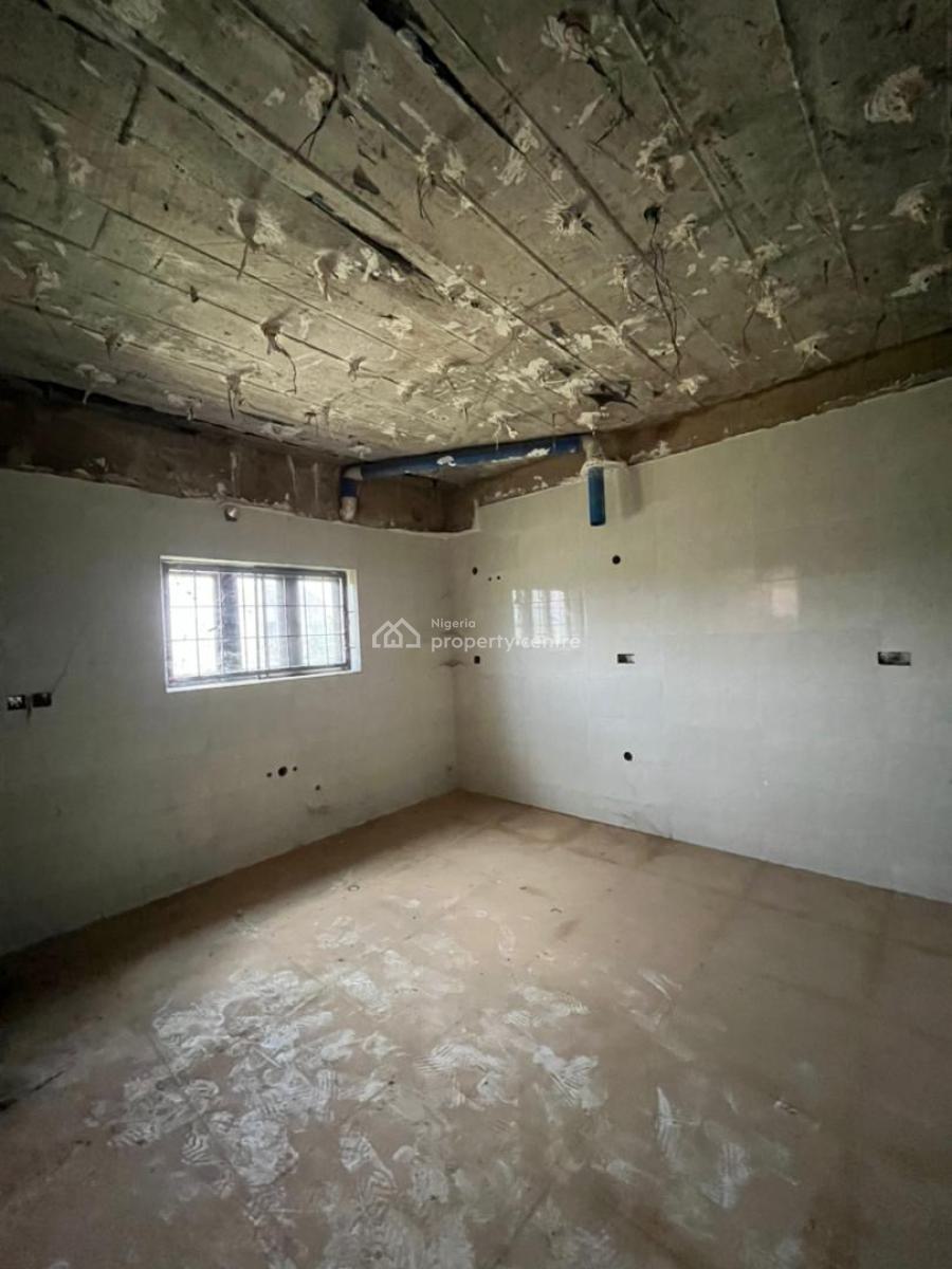 4 Bedroom Terrace with Bq, Wumba, Abuja, Terraced Duplex for Sale