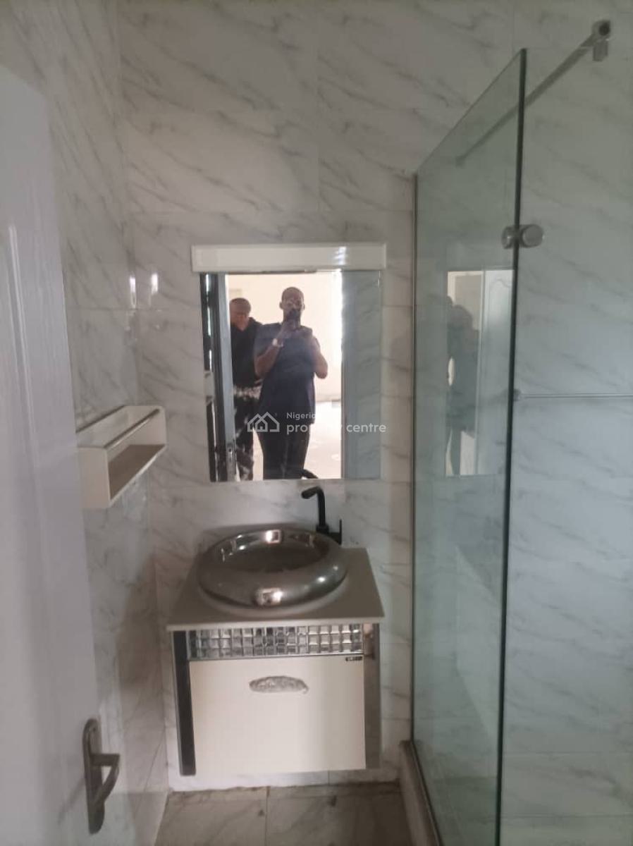 4 Bedroom Terrace Duplex with a Bq Location - Breada Isaac Court, Breada Isaac Court, Osapa, Lekki, Lagos, Terraced Duplex for Rent