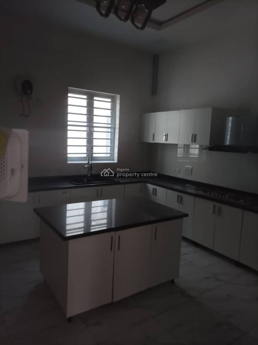 4 Bedroom Terrace Duplex with a Bq Location - Breada Isaac Court, Breada Isaac Court, Osapa, Lekki, Lagos, Terraced Duplex for Rent