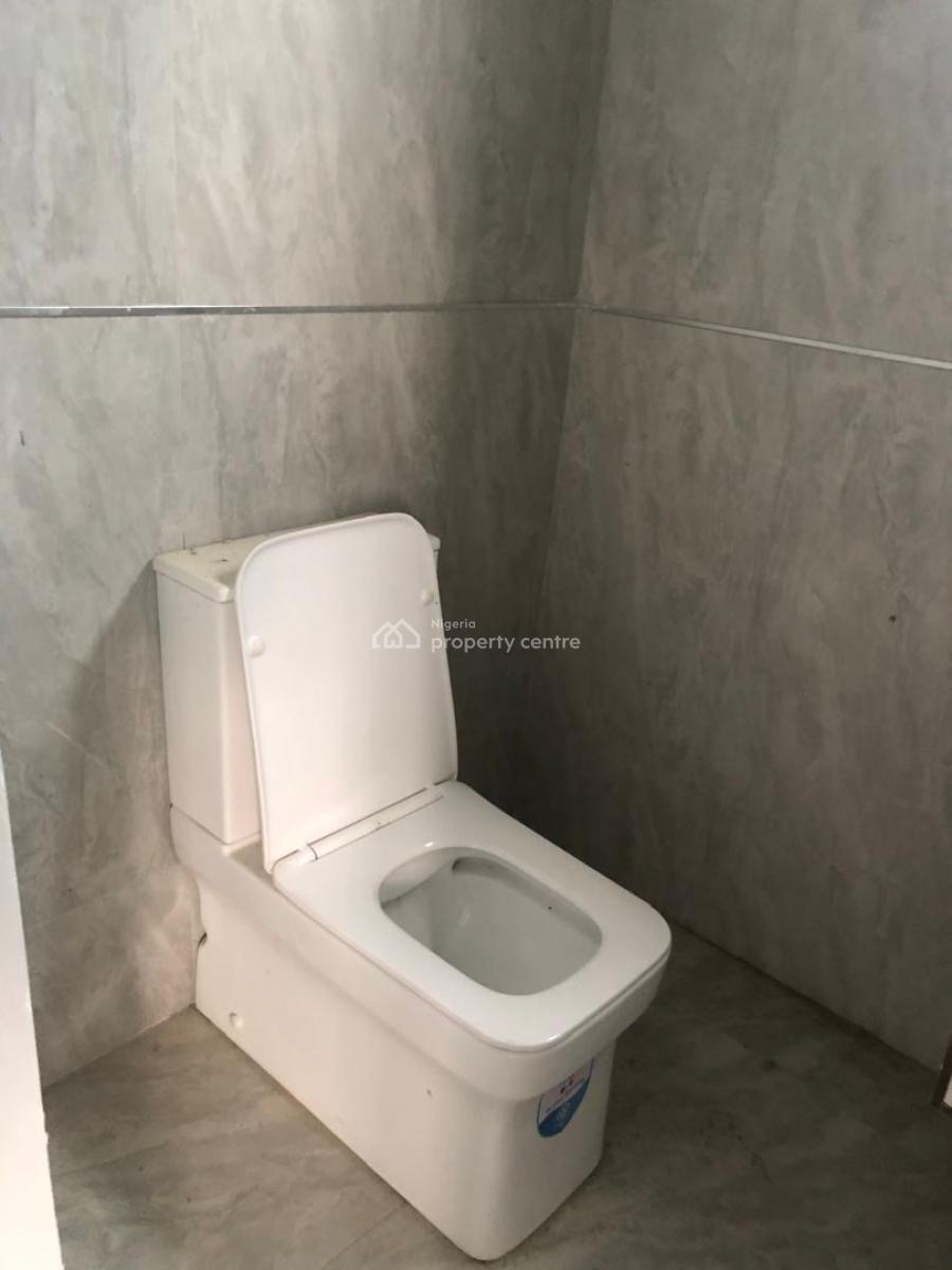 Stunning 6 Bedroom Fully Detached Duplex to Acquire, Atlantic View Estate, Lekki, Lagos, House for Sale
