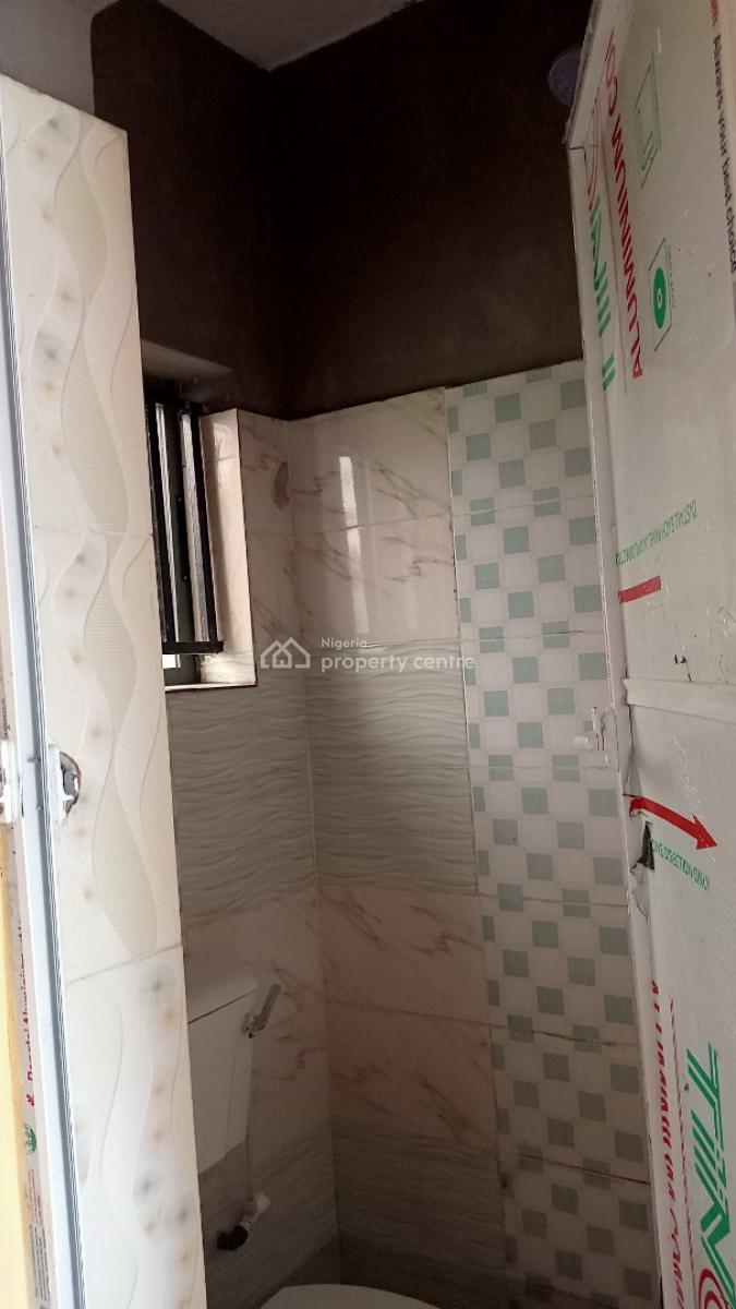 Well Maintained Luxury Standard Roon Self Contain, Imalete Alafia, Ibeju Lekki, Lagos, Self Contain (single Rooms) for Rent