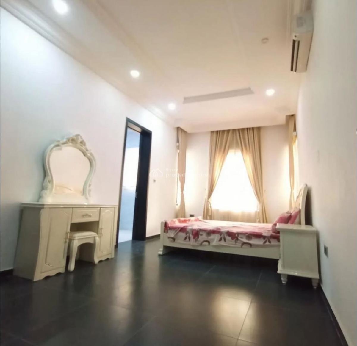 Luxury 3bedroom Apartment, Lekki Phase 1, Lekki, Lagos, Flat / Apartment for Rent