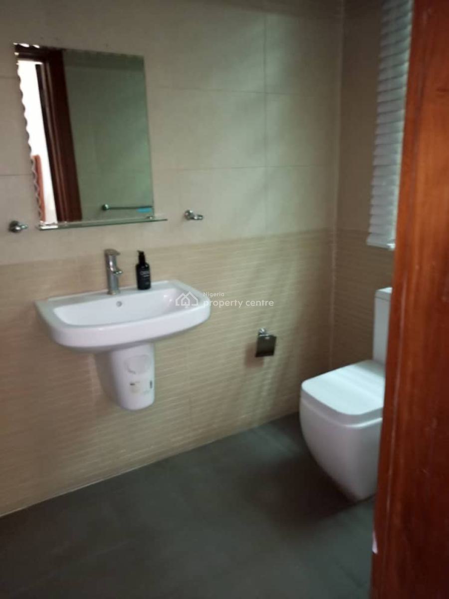Luxury 3bedroom Apartment, Lekki Phase 1, Lekki, Lagos, Flat / Apartment for Rent