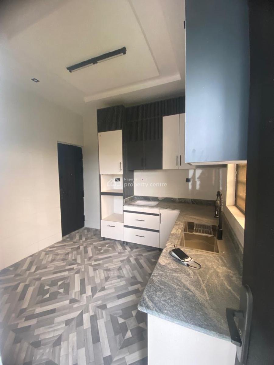 Luxury 2bedroom Apartment, Abraham Adesanya, Ajah, Lagos, Flat / Apartment for Rent