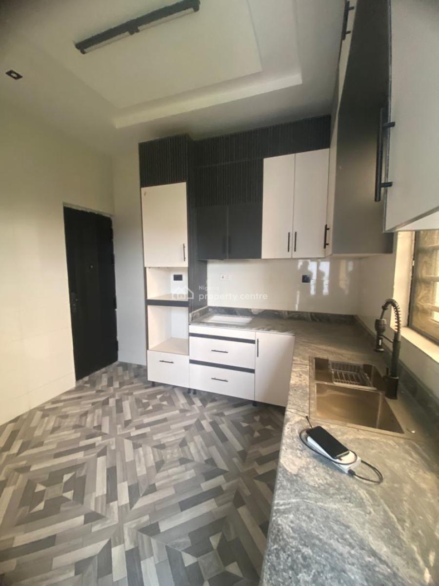 Luxury 2bedroom Apartment, Abraham Adesanya, Ajah, Lagos, Flat / Apartment for Rent